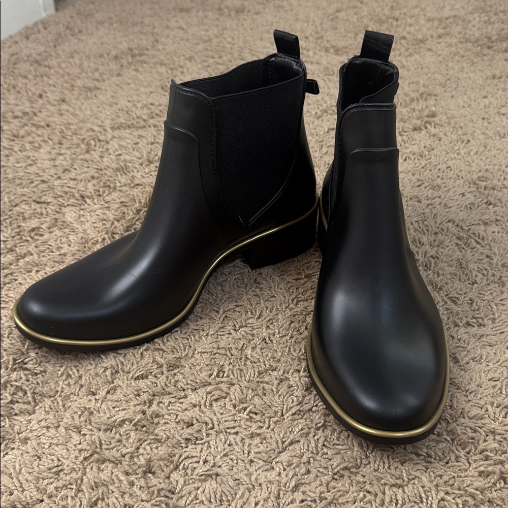 Kate Spade Women Solstice Rain Black Ankle Boots Size 8/9
